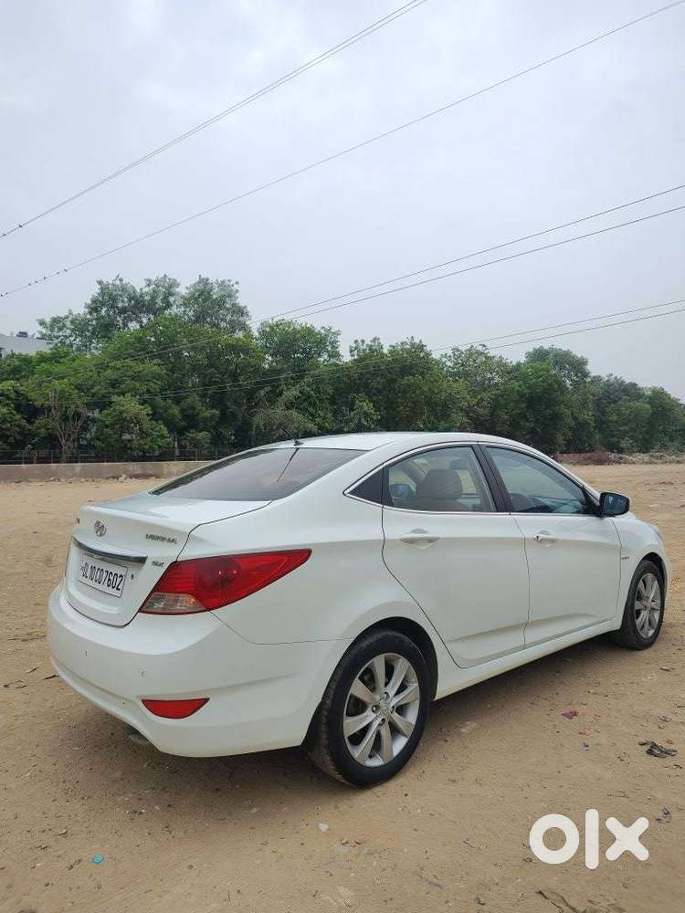 Hyundai Verna Vtvt 1.6 Sx, 2013, Petrol