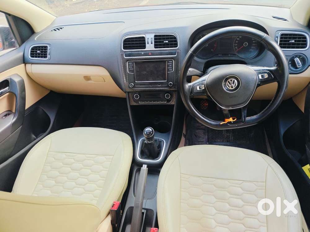 Volkswagen Polo 2009-2013 Petrol Highline 1.2l, 2015, Petrol