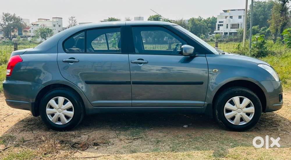 Maruti Suzuki Dzire 1.2 Vxi, 2011, Petrol