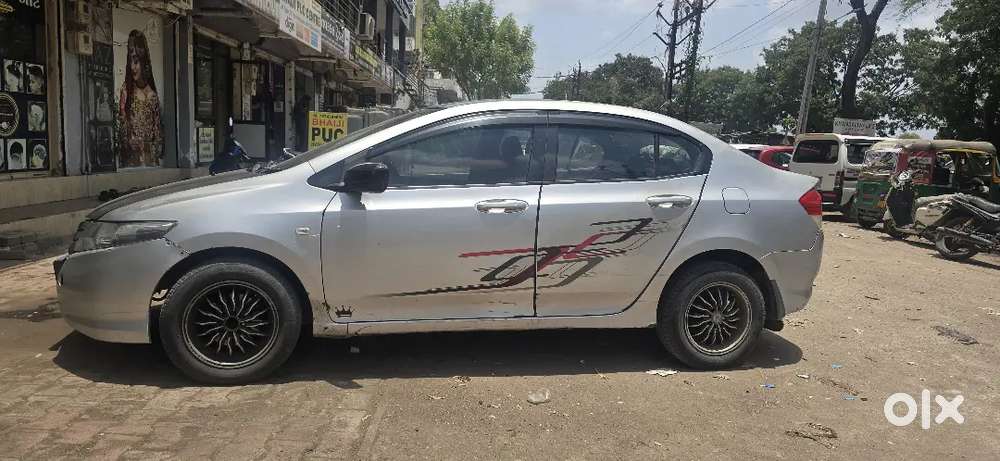Petrol+cng With Rc Registration