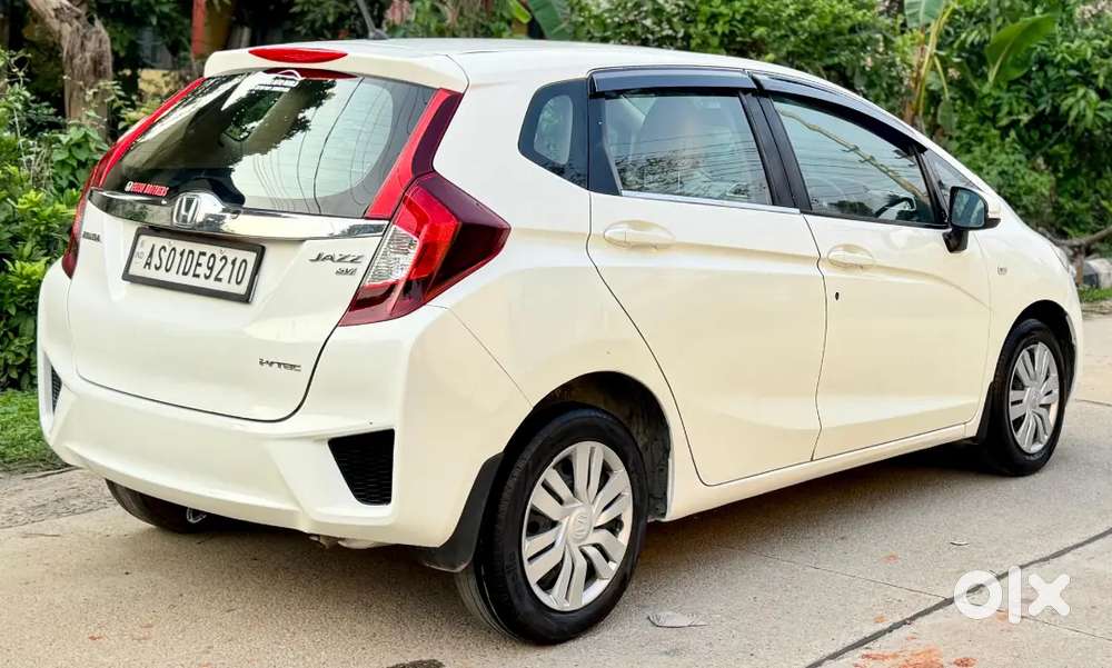 Honda Jazz 2017 Petrol 79000 Km Driven