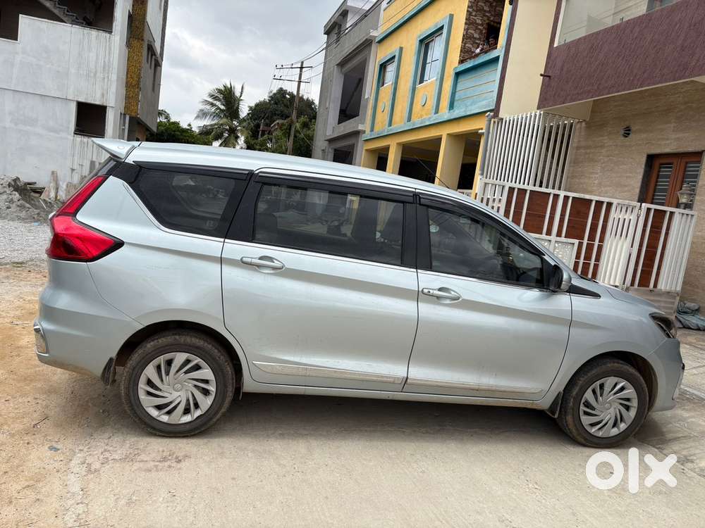 Maruti Ertiga 1.5 Petrol Manual 2024