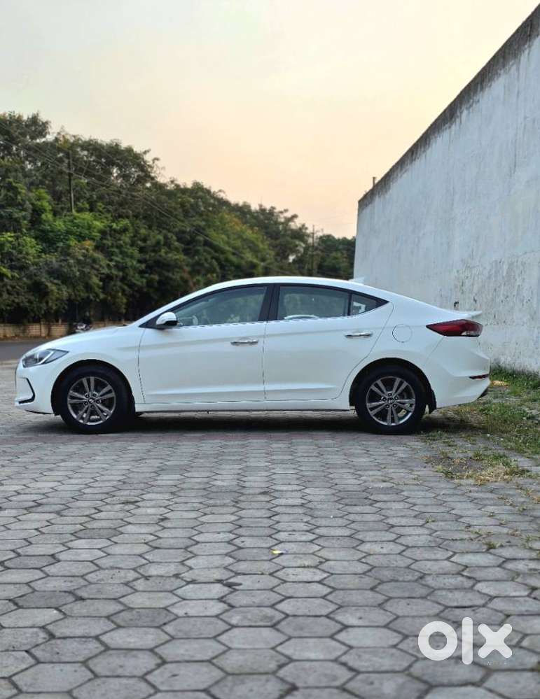 Hyundai Elantra Vtvt Sx, 2016, Petrol