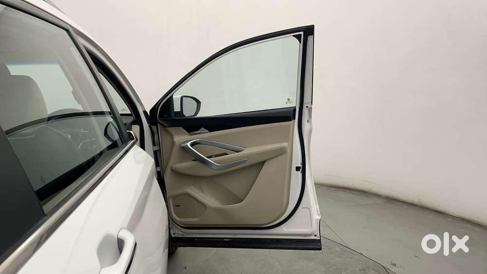 Mg Hector Sharp At, 2021, Petrol