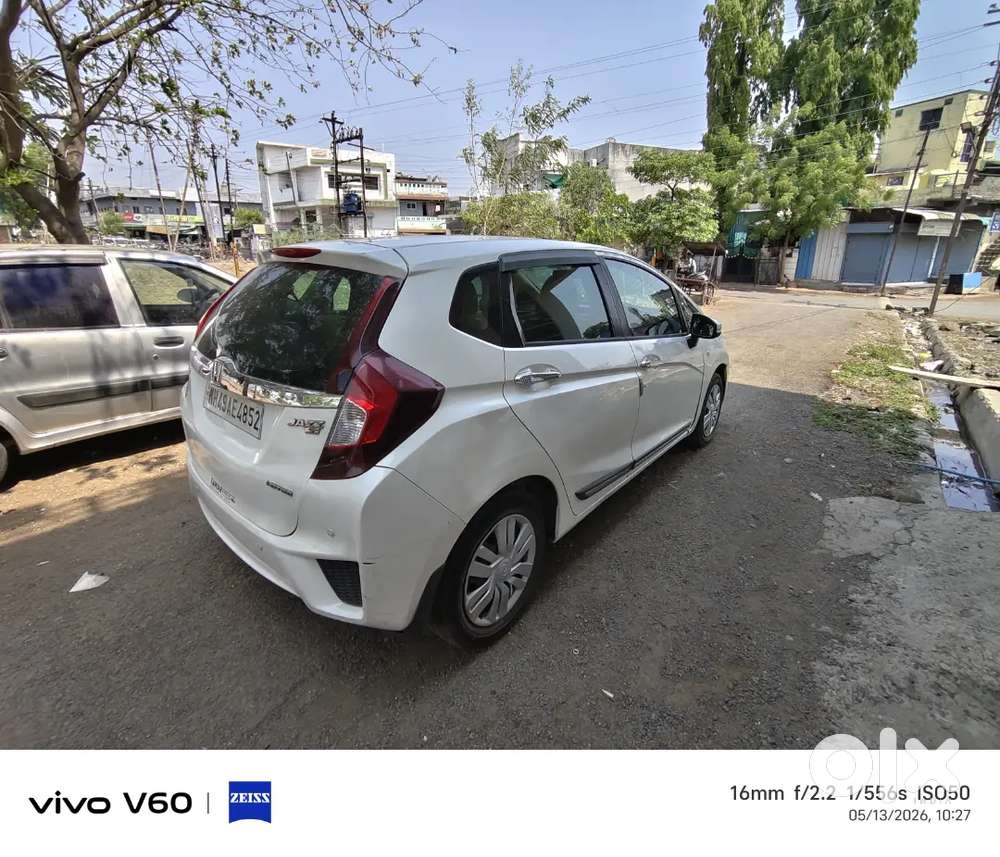 Honda Jazz 2016 Diesel 144000 Km Driven.