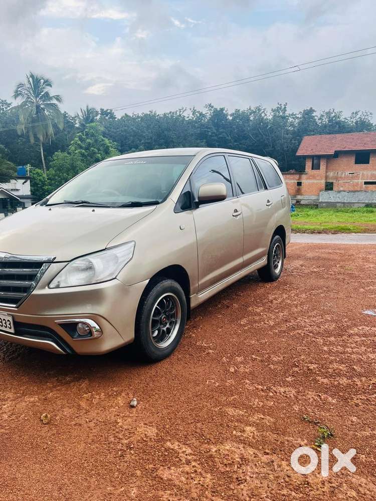 Toyota Innova 2010 Year Manual