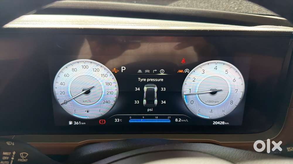 Hyundai Alcazar 2.0 Signature (o) Petrol At 7 Str, 2025, Petrol