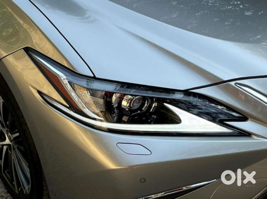 Lexus Es 300h, 2025, Petrol