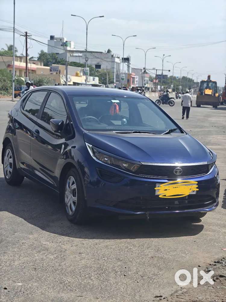 Tata Altroz 2024 Petrol Well Maintained