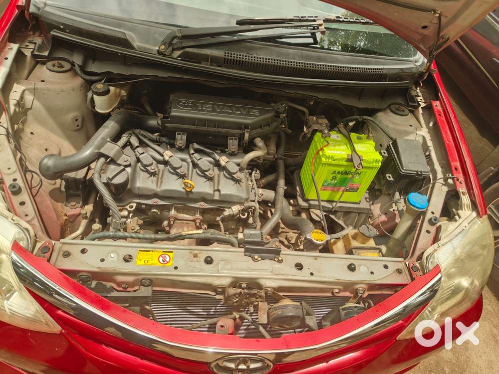 Toyota Etios Liva V, 2011, Petrol