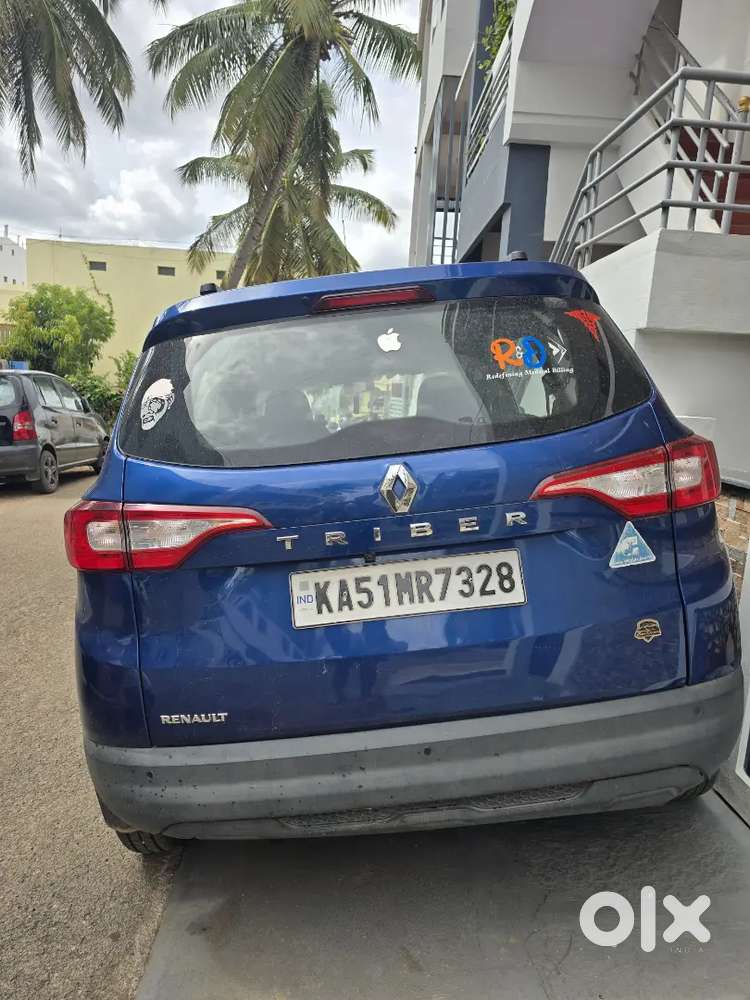 Renault Triber 2021 Petrol Showroom Maintained..