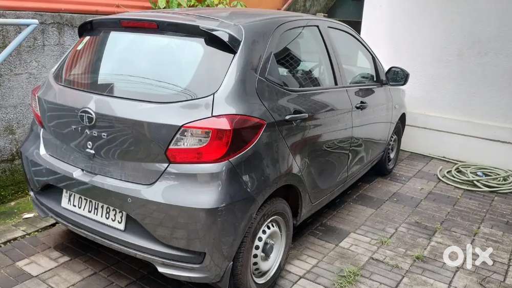 Tata Tiago 1.2 Revotron 2025 Petrol Manual