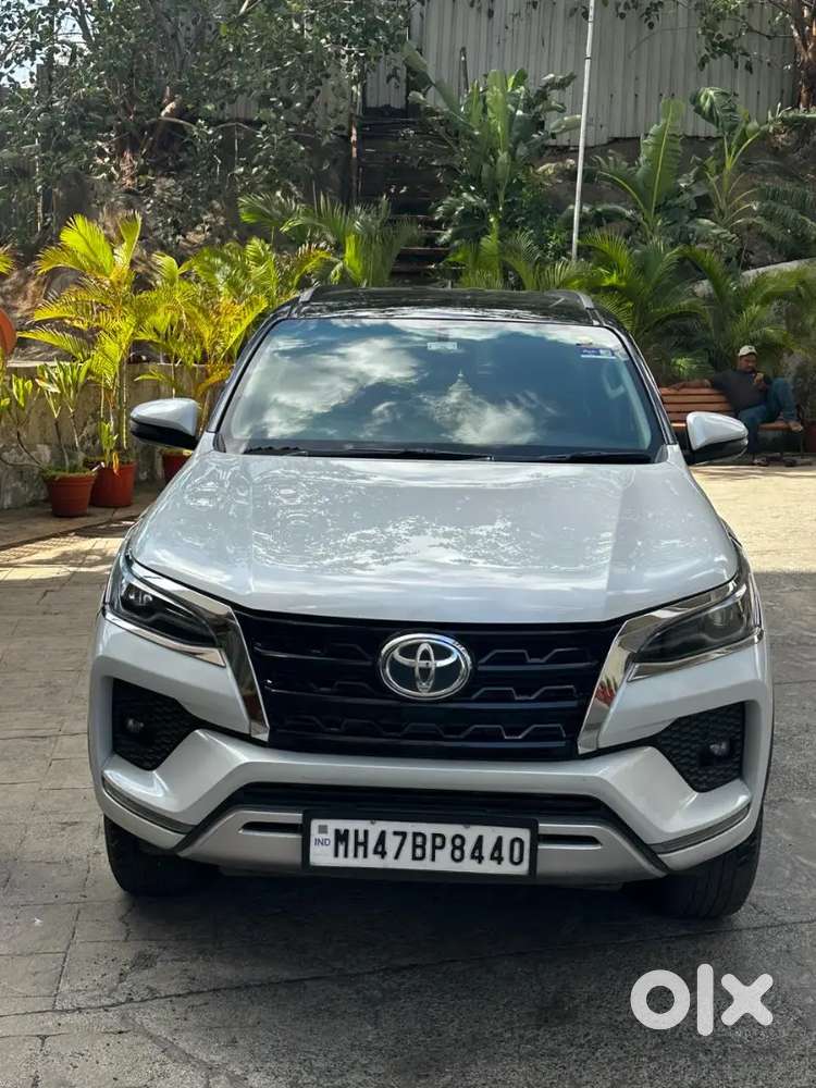 Toyota Fortuner 2024 Diesel 33000 Km Driven
