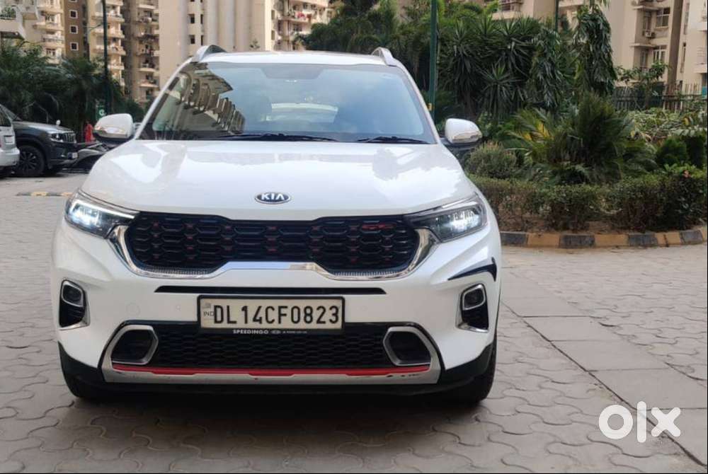 Doctor Driven Car With Service Records