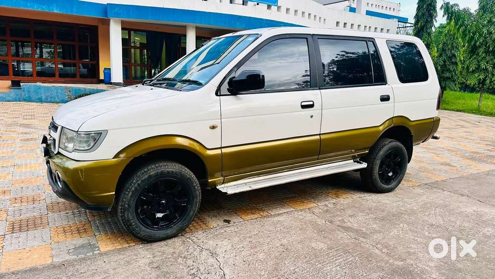 Chevrolet Tavera Lt 9 Str Bs Iv, 2014, Diesel