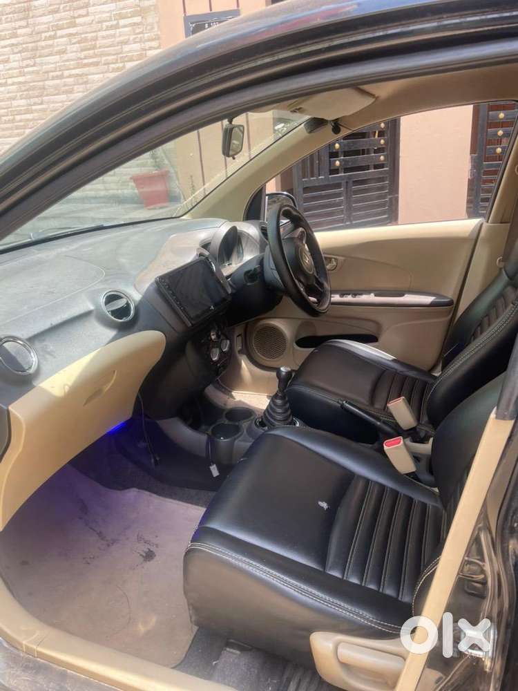 Honda Brio 2012 Petrol Well Maintained