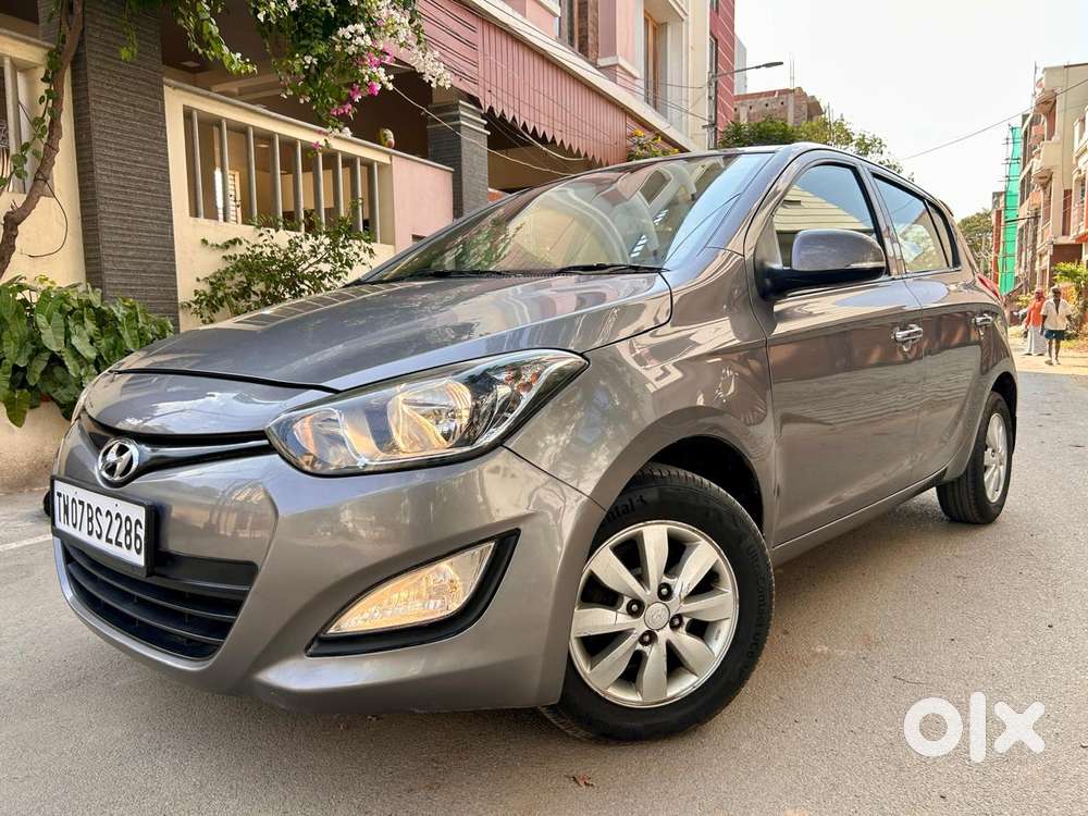 Hyundai I20 2010-2012 1.2 Asta Option With Sunroof, 2012, Petrol