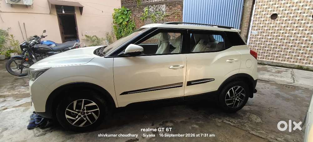 Xuv 300 W8