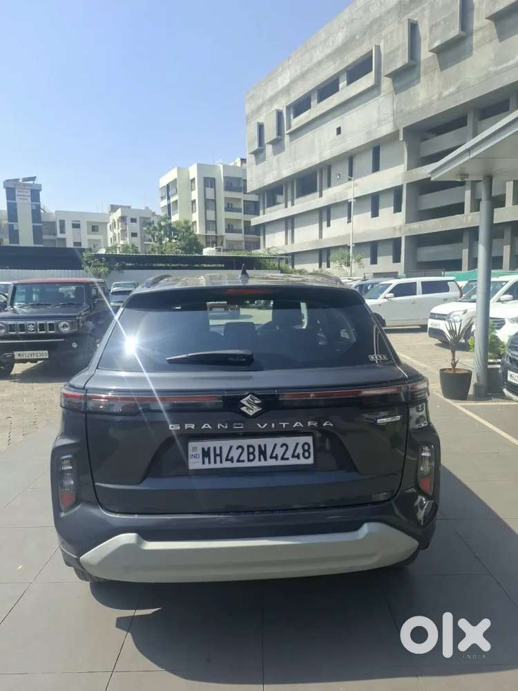 Maruti Suzuki Grand Vitara Alpha Smart Hybrid, 2023, Petrol
