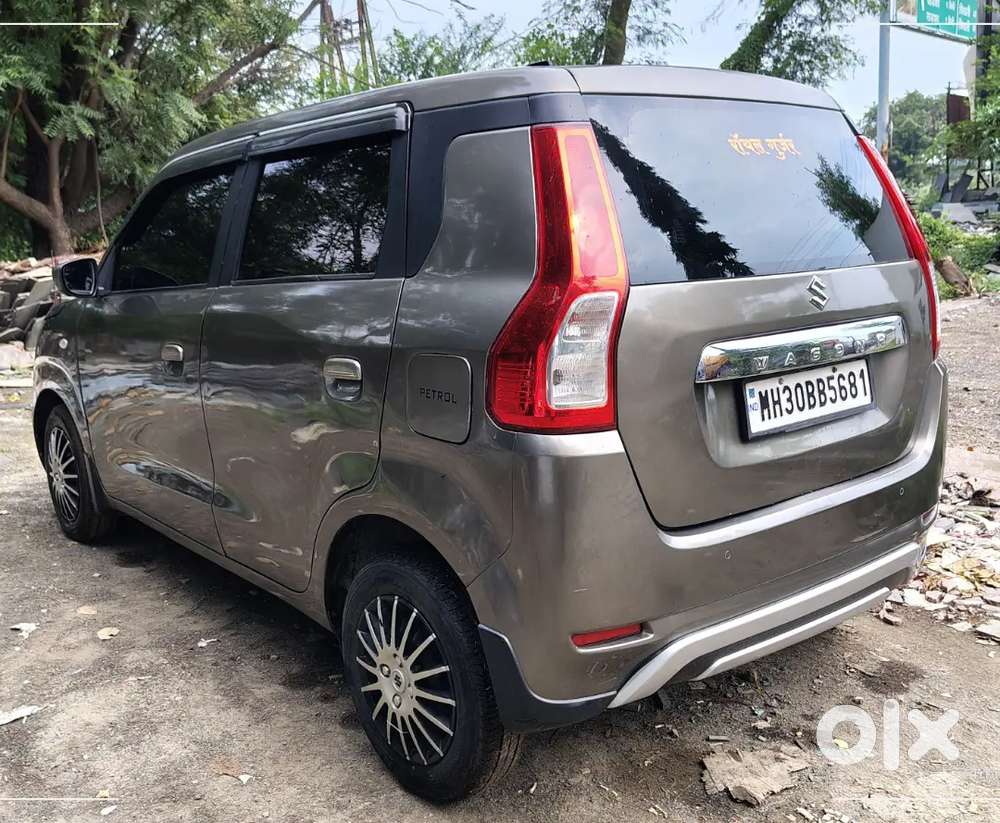 Maruti Suzuki Wagon R Vxi August 2021 Petrol 18000 Km