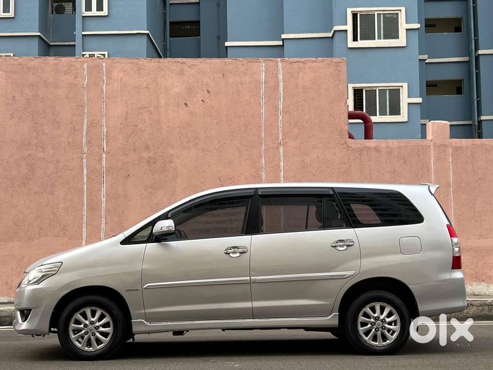 Toyota Innova 2.5 V 7 Str, 2013, Diesel