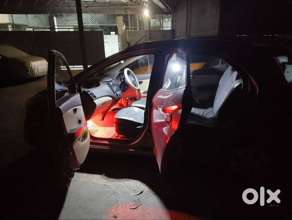 Hyundai Eon Magna 2011