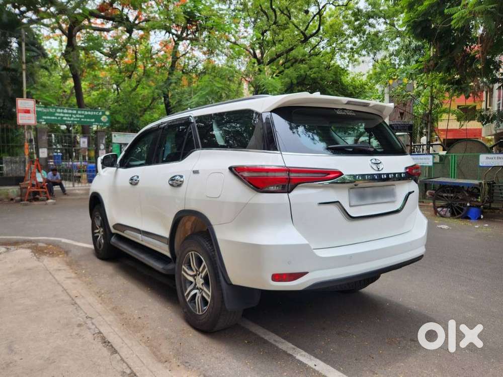 Toyota Fortuner 4x2 At 2.8 Diesel, 2022, Diesel