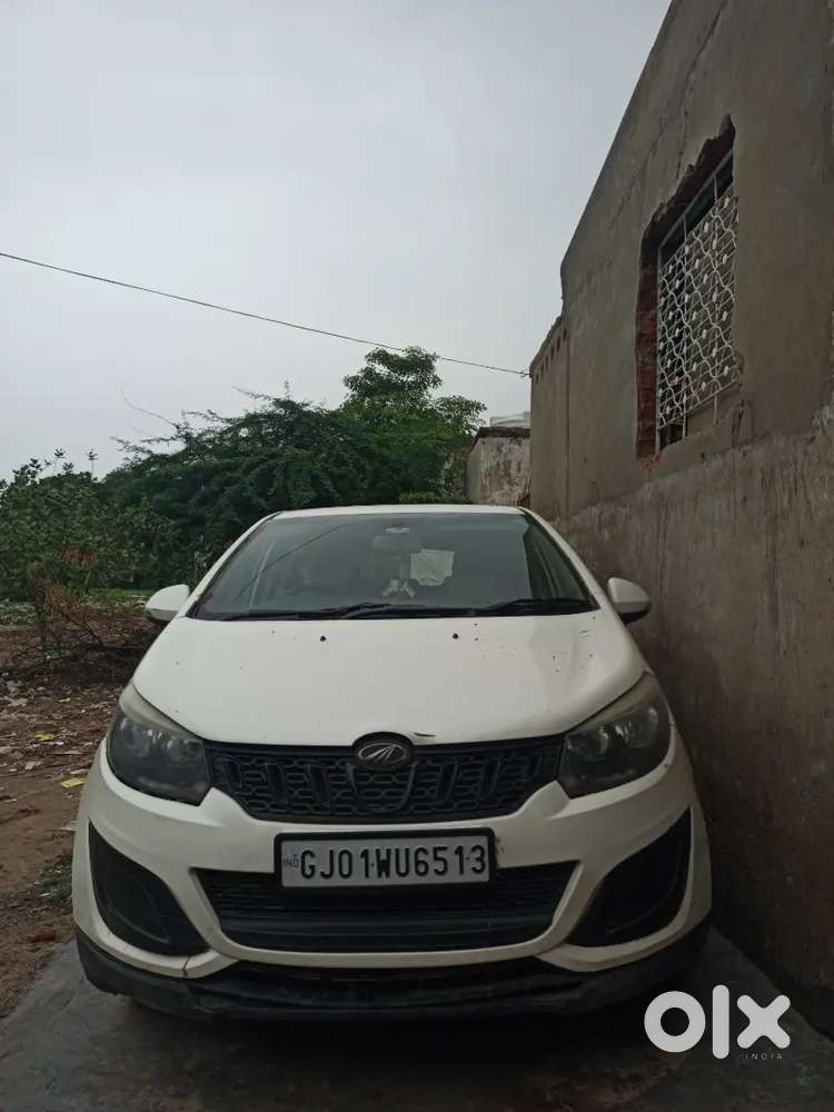 Mahindra Marazzo 1.5 2019