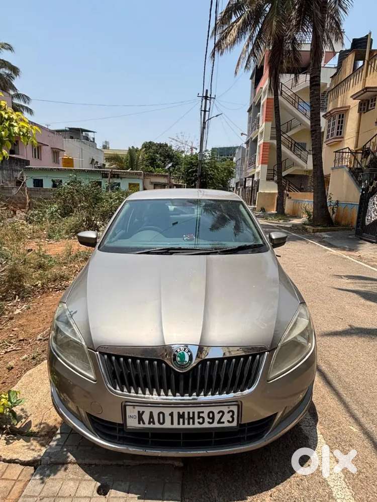 Skoda Rapid Active 1.6 Tdi 2011