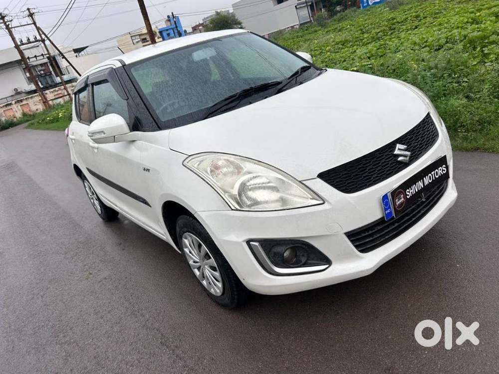 Maruti Suzuki Swift Vxi Abs Bsiv, 2016, Petrol