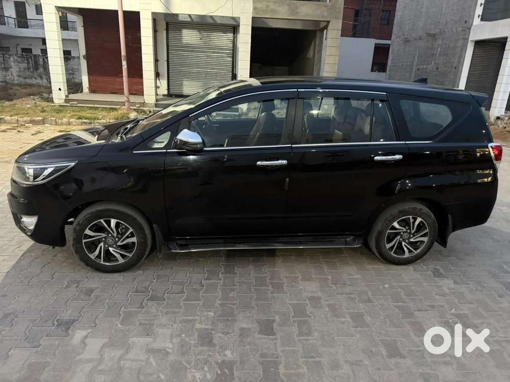 Toyota Innova Crysta Registered 2024 Model 2023 Diesel 32000 Km Driven