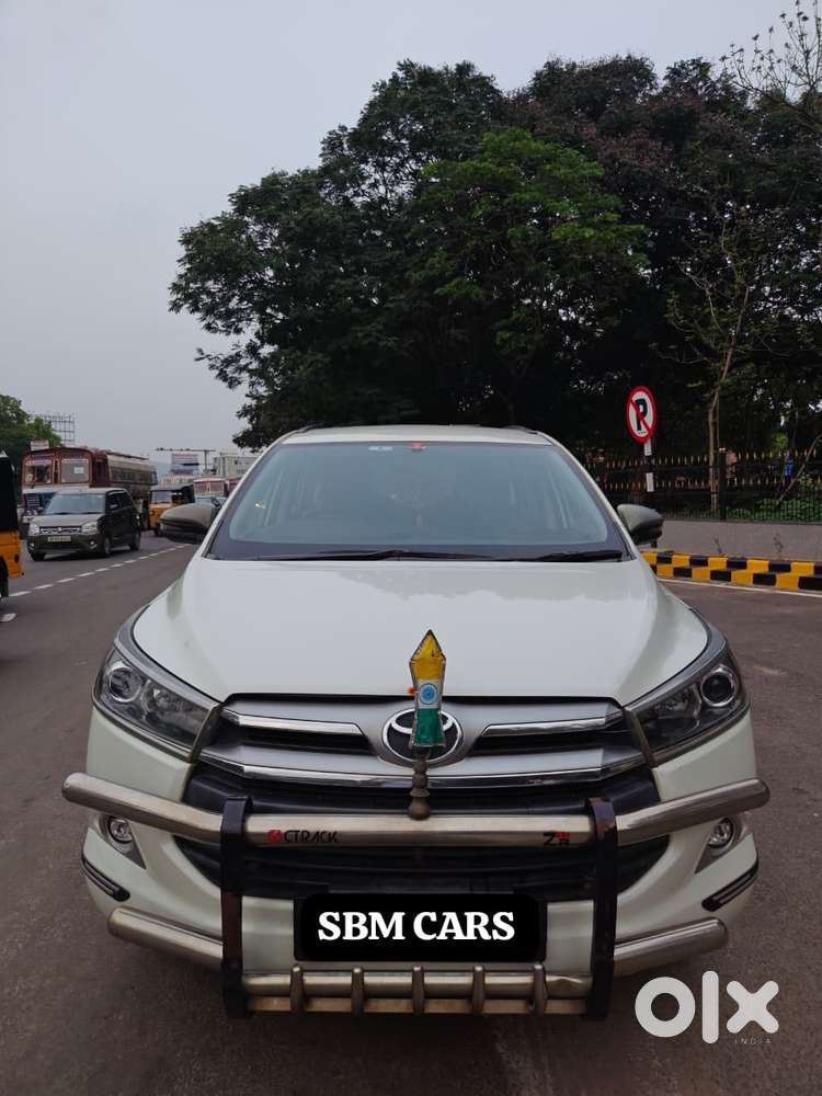 Toyota Innova Crysta 2.4 V, 2018, Diesel