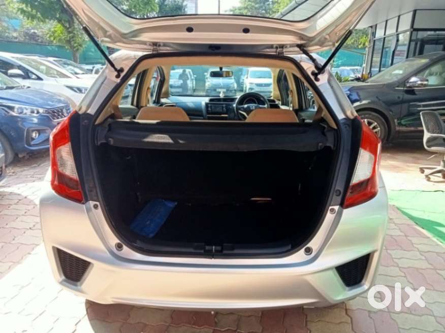 Honda Jazz V Cvt, 2016, Petrol