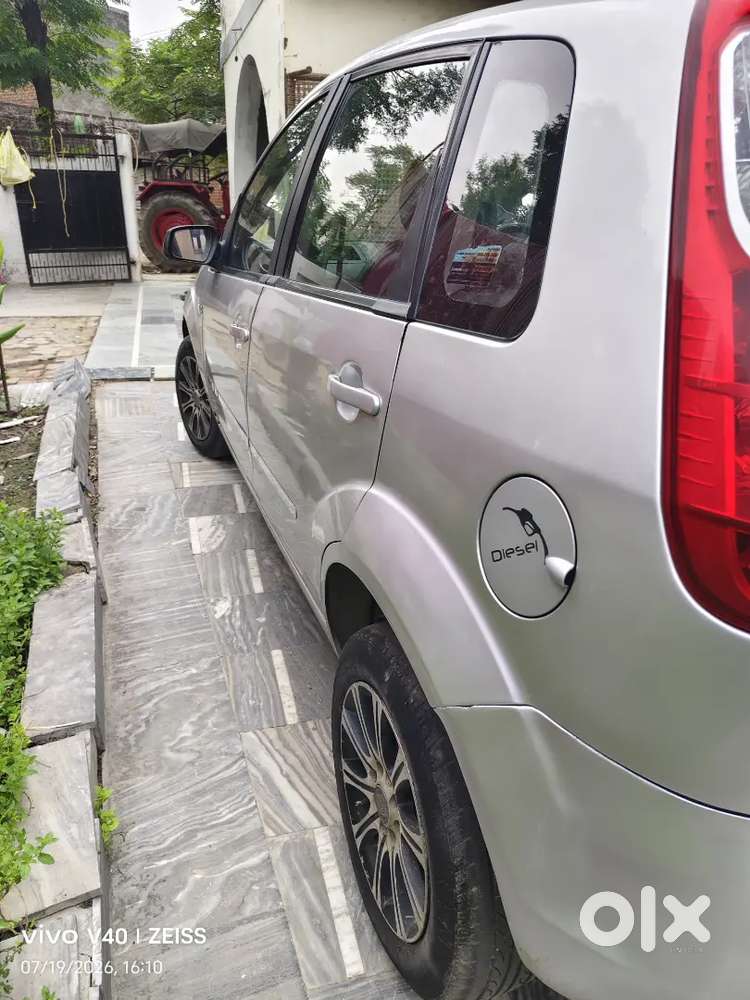 Ford Figo 1.4 Zxi Tdci Diesel 2015