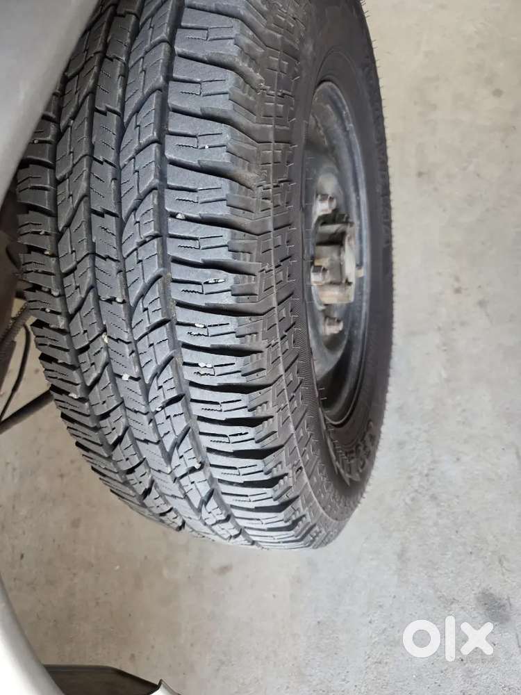Genuine Km 4 New Tyre