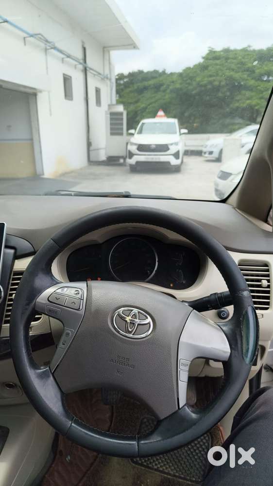 Toyota Innova 2.5 Zx Diesel 7 Seater, 2014, Diesel