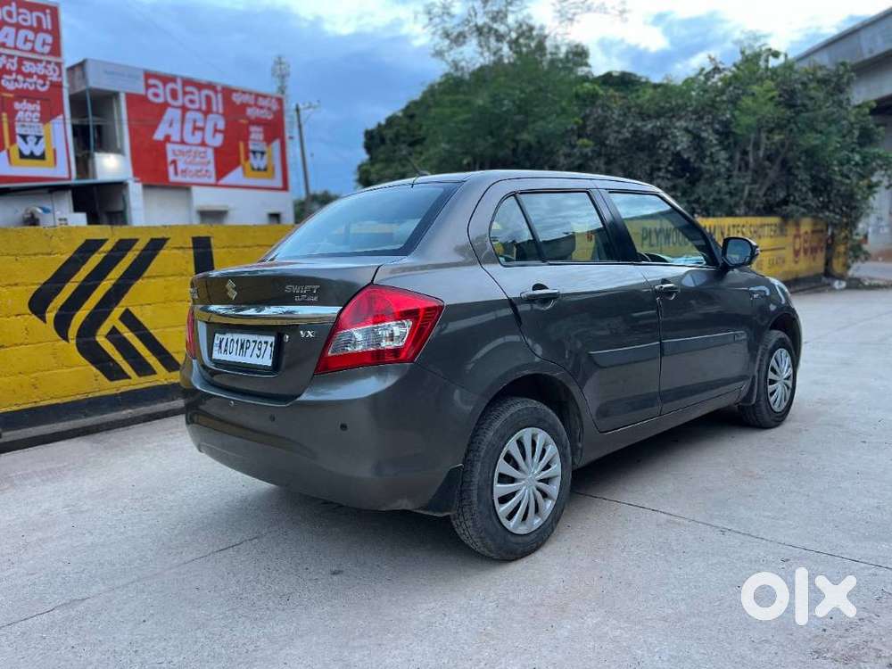 Maruti Suzuki Swift Dzire Vxi Optional, 2017, Petrol