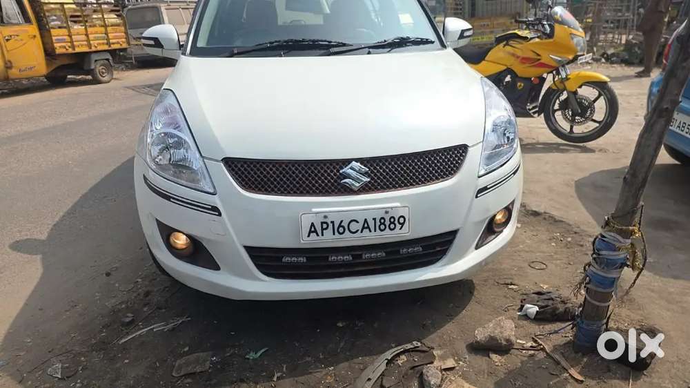 Maruti Suzuki Swift Vxi 2012