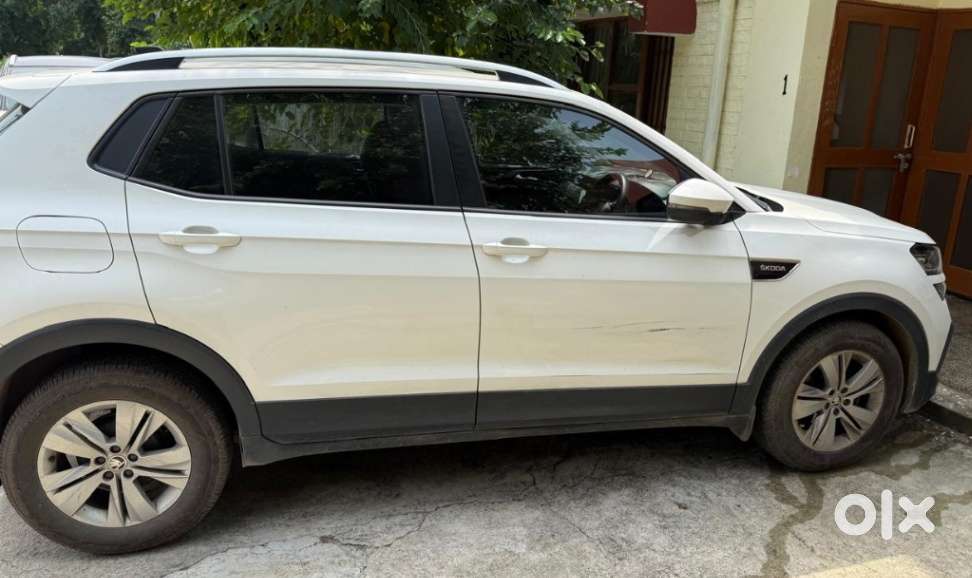 Skoda Kushaq 1.0 Tsi Ambition At, 2023, Petrol