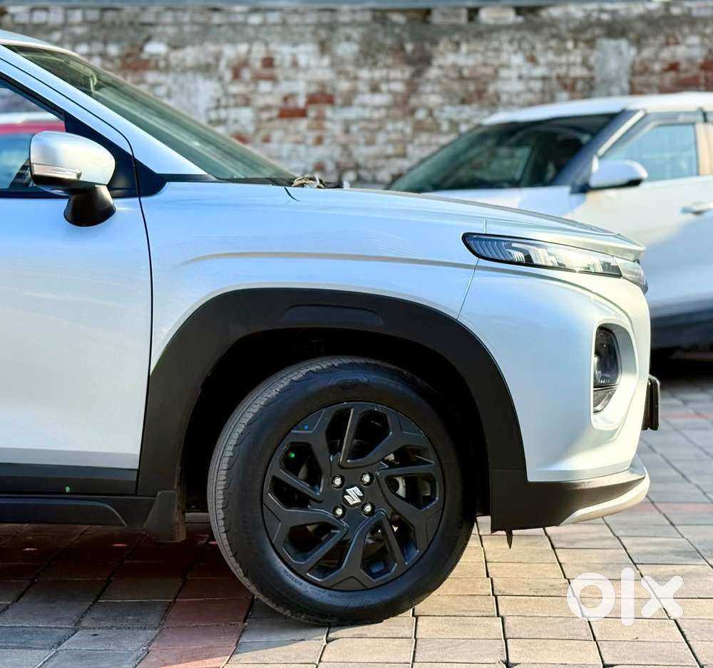 Maruti Suzuki Fronx Delta Plus 1.2 Ags, 2025, Petrol