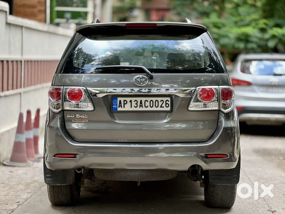 Toyota Fortuner 3.0 4x2 Automatic, 2012, Diesel