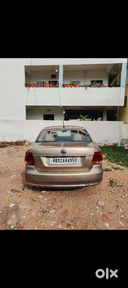 Volkswagen Vento Highline 2015 Petrol Manual