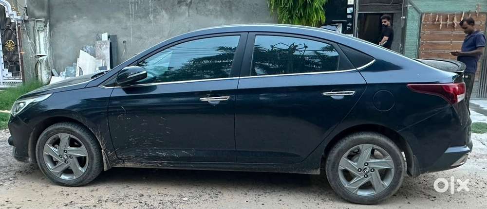 Hyundai Verna Diesel Sx 2022