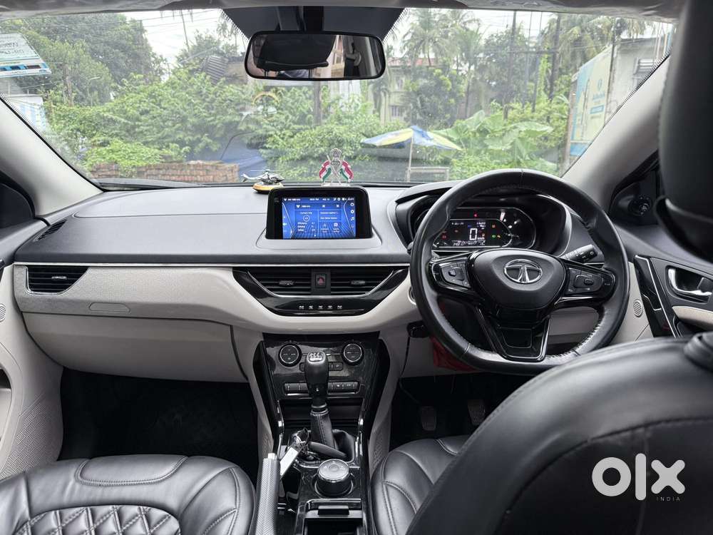 Tata Nexon Xz Plus (hs), 2022, Petrol