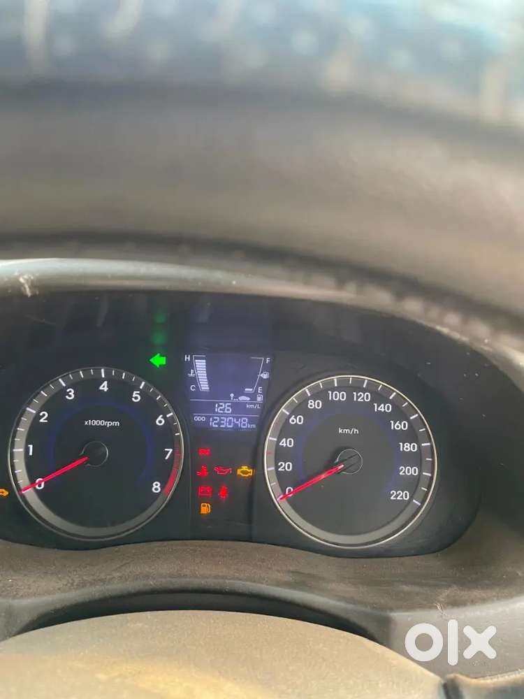 Want To Sell Verna 2012 Model Petrol