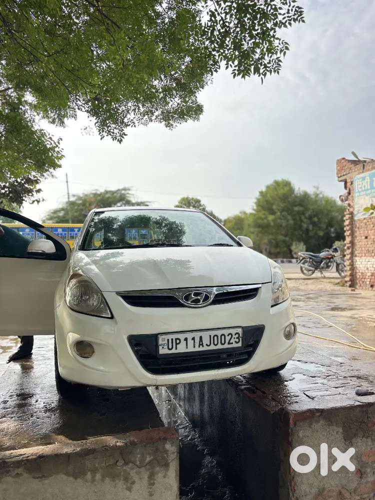 Hyundai I20 Diesel Manual 2012