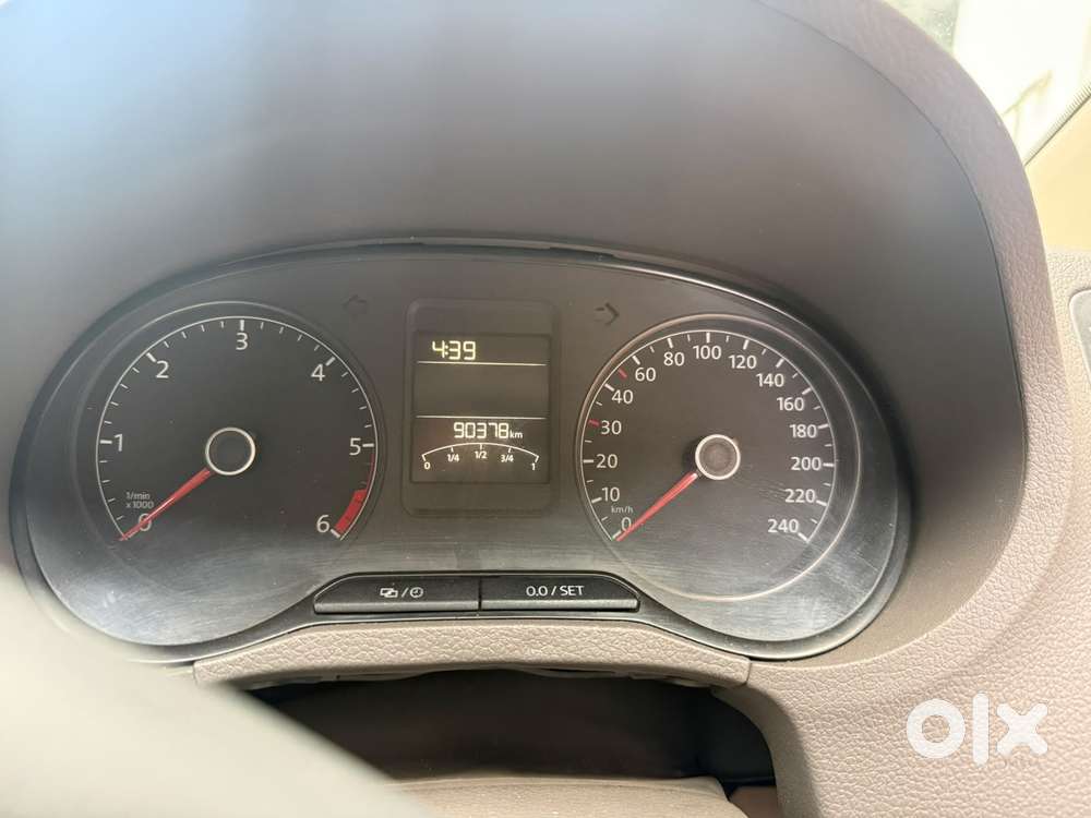 Volkswagen Vento 1.5 Tdi Highline Plus At, 2015, Diesel