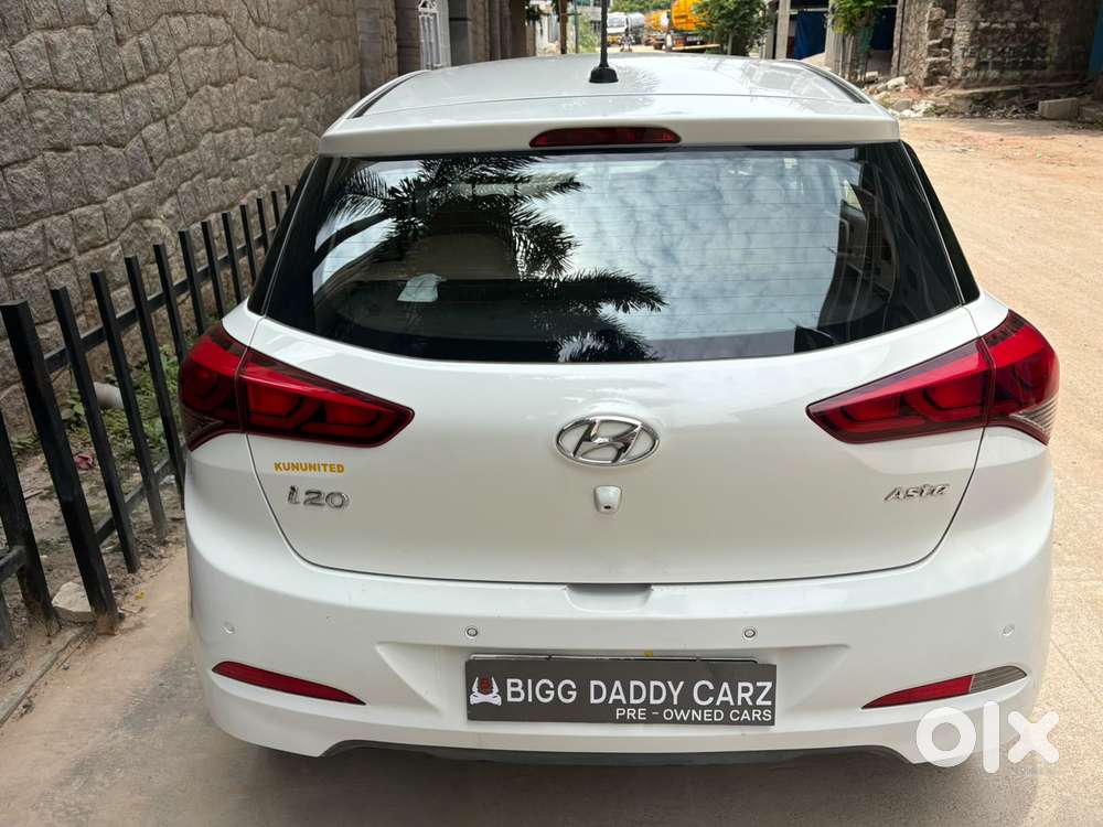Hyundai I20 Petrol Asta, 2017, Petrol
