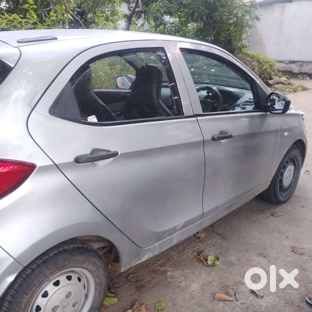 Tata Tiago Revotron 2018