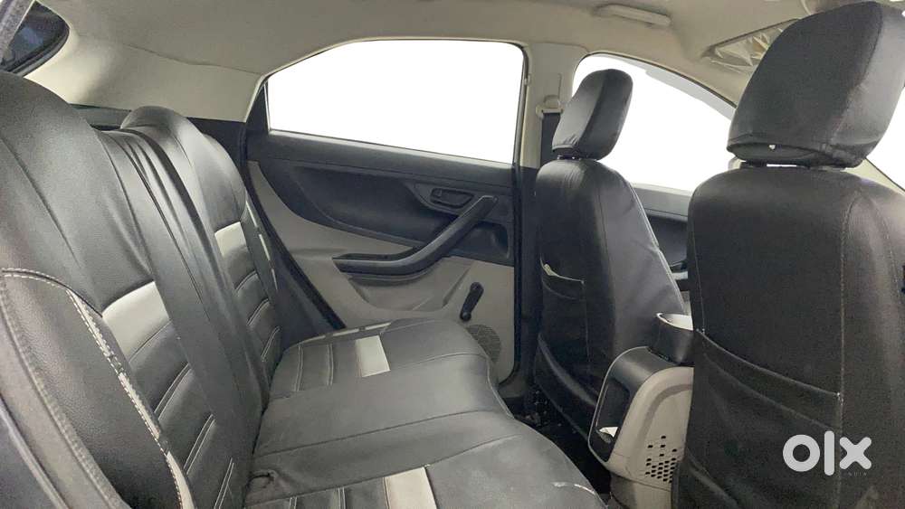 Tata Nexon 1.2 Revotron Xe, 2018, Petrol